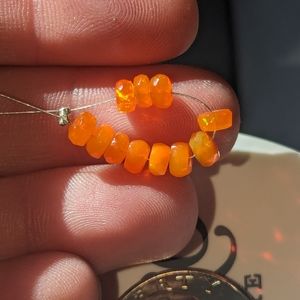 Orange fire opal beads 2.78 ct (11)